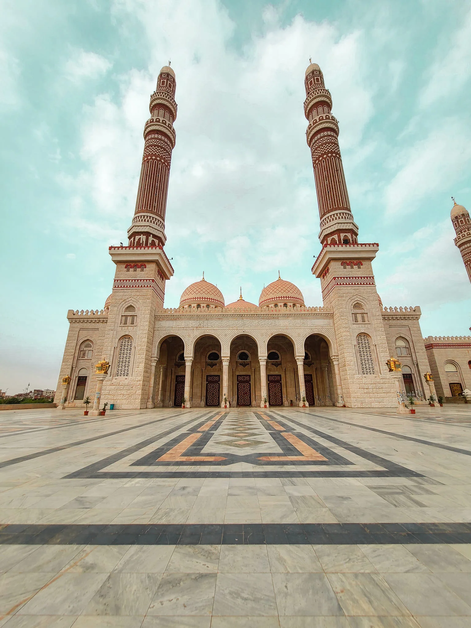 باحات جامع الصالح