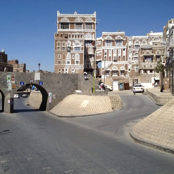 جسر صنعاء القديمة 600x600