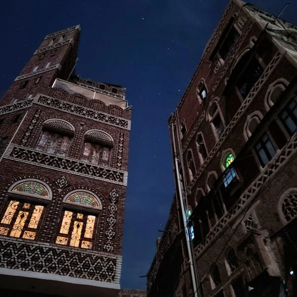 صنعاء القديمة بالليل 600x600
