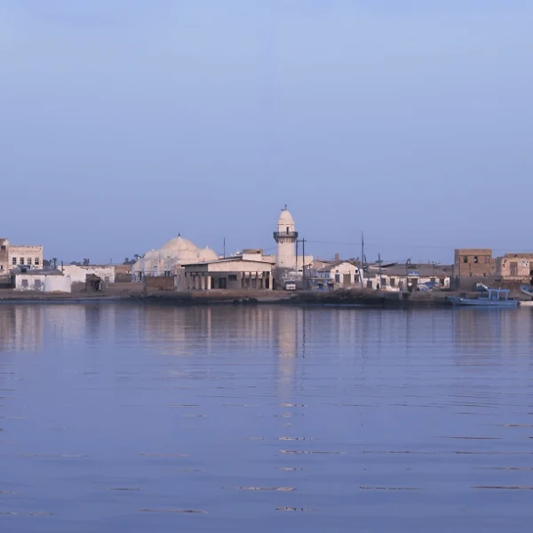 Kamaran luoghi 01 1 600x600