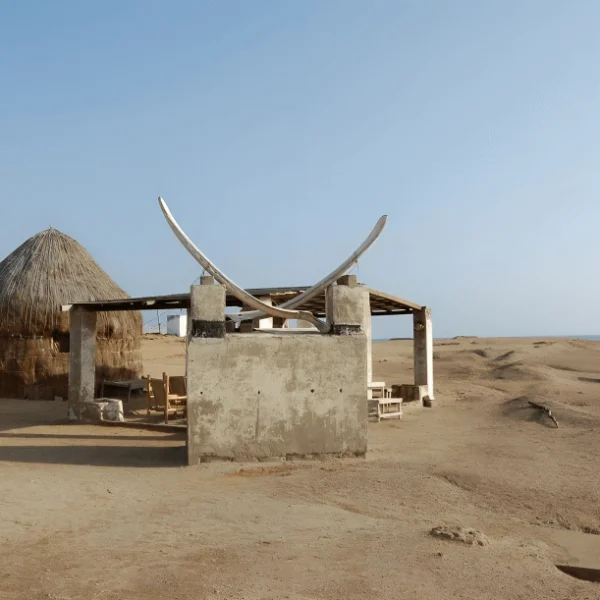 Yemen kamaran island hotel bbq area orig 1 600x600