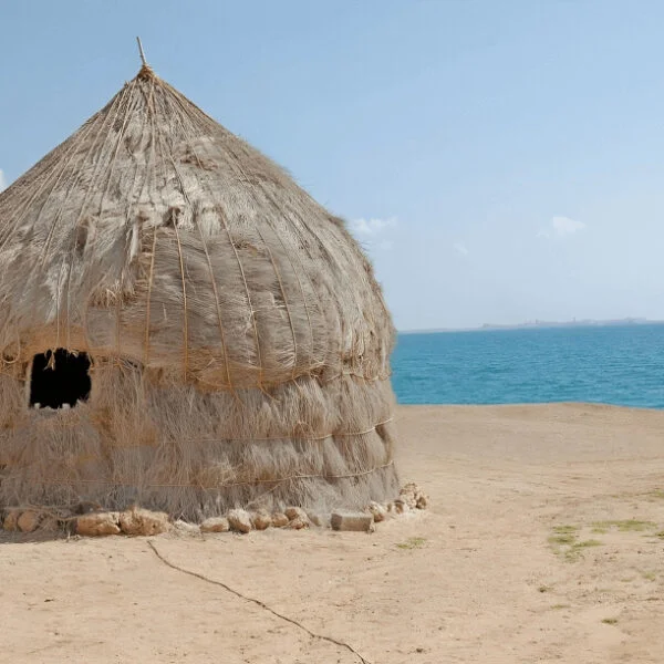 Yemen kamaran island hotel bungalow orig 1 600x600